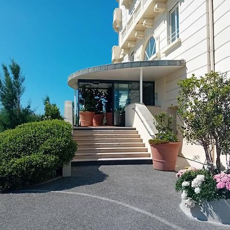 Апартаменты Regina T2 Vue Ocean Биарриц Экстерьер фото